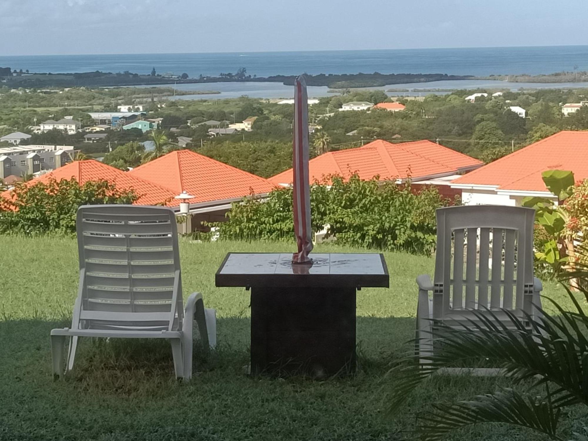 Holiday Home Belvedere Dickenson Bay Rom bilde